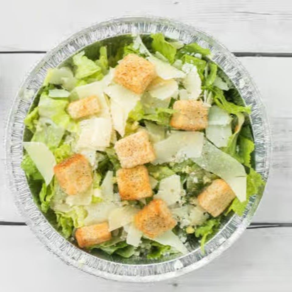 Classic Caesar Salad: A Fresh Italian Favorite