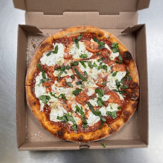 Margherita Pizza.